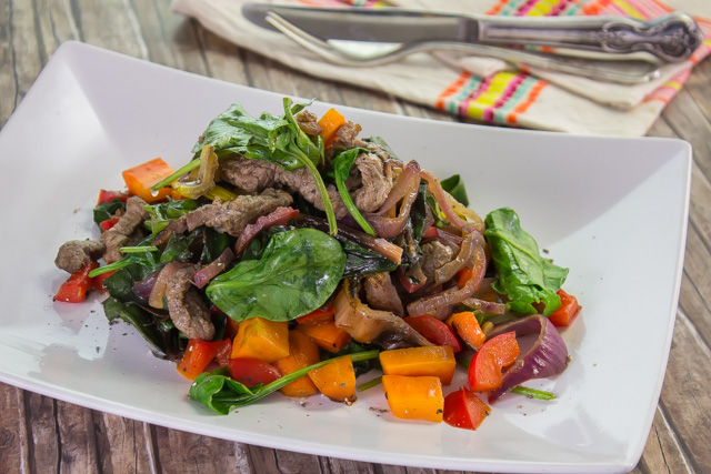 لحم بالخضروات