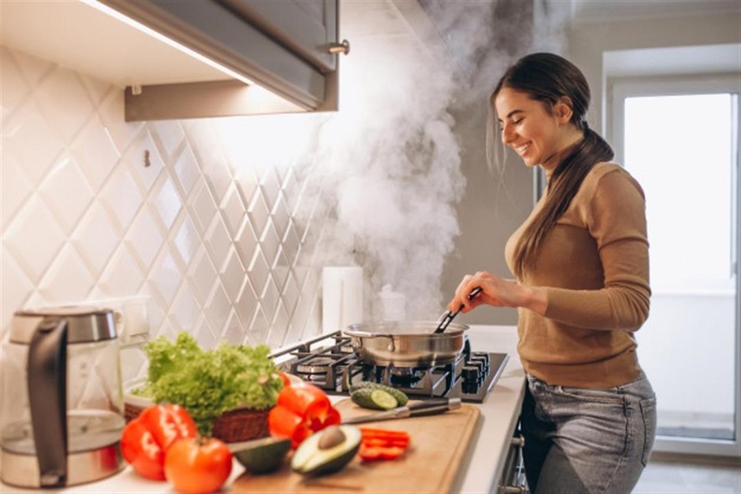 عادات خاطئة فى طرق الطبخ تدمر صحتك انتِ و عائلتك .. تجنبيها !