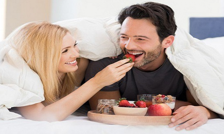 من مطبخك .. أطعمة تحسن من صحتك الجنسية لكى و لزوجك