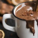 اضرار-الهوت-شوكلت-قبل-النوم