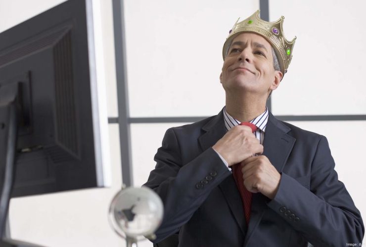 الزوج-المغرور-وكيفية-التعامل-معه