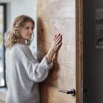 التخلص-من-صرير-الابواب