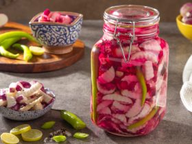 مخلل اللفت والجزر -باسهل الطرق-المضمونة