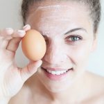 ماسك-البيض-لشد-البشرة-وتقليلي-التجاعيد