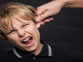 العنف-وضرب-الأطفال-مدى-تأثيره-عليهم