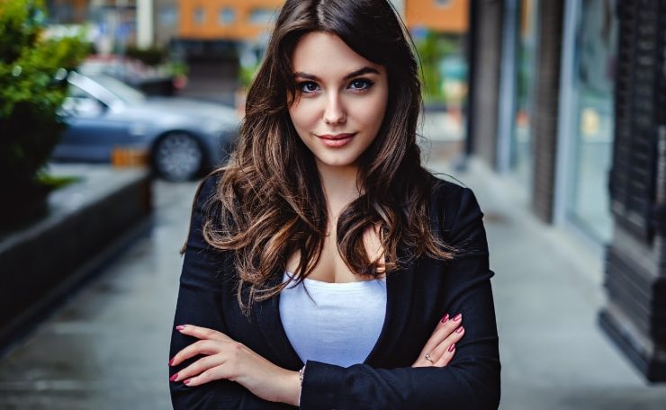 سمات-المرأة-القوية