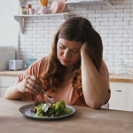 عادات-خاطئة-اثناء-الدايت