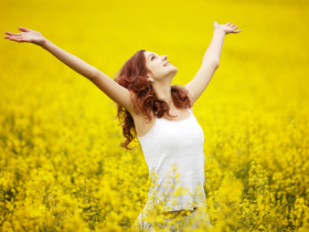 عادات-يومية-تزيد-شعورنا-بالسعادة