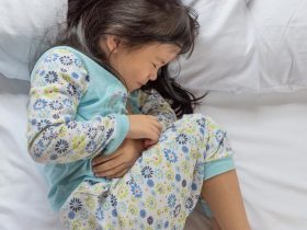 الديدان-عند-الاطفال-وعلاجها