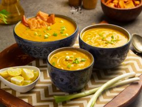 شوربة - عدس - على -اصولها - الوصفة