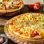 بيتزا حورية - بيتزا اخر الشهر - بيتزا سريعة - البيتزا على اصولها - طريقة عمل البيتزا - قناة الوصفة