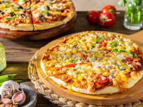 بيتزا حورية - بيتزا اخر الشهر - بيتزا سريعة - البيتزا على اصولها - طريقة عمل البيتزا - قناة الوصفة