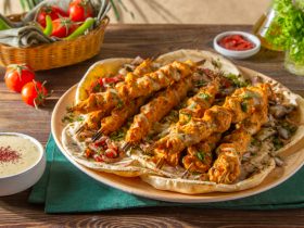 كفته الفراخ المشوية - كفته مشوية - كفتة الحاتي- كفتة الدجاج المشوية على الفحم - قناة الوصفة - طريقة عمل كفتة الفراخ