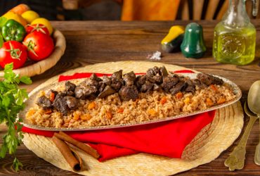 ارز بالكبد - ارز بالخلطة - ارز لعزومات رمضان - افكار للعزومات - فاطمة - زكريا - قناة الوصفة