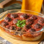 صينية بطاطس بالكفتة - كفتة سريعة - كرات الكفتة - صينية بطاطس باللحم المفروم والصلصة - قناة الوصفة