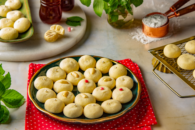 الغريبة - الغريبة البيتي - مكونات الغريبة المظبوطة - طريقة عمل الغريبة البيتي - قناة الوصفة - فاطمة ابو علي