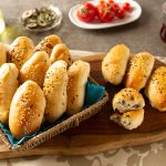 بوريك الجبن - باتيه الجبن بالزيتون - معجنات بالجبن - وصفات للافطار - الوصفة