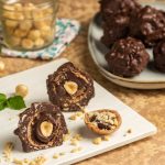 فريرو روشيه - كرات الشيكولاتة بالبندق - طريقة عمل روشيه