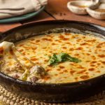 طاسة السجق بالجبن - طاسة سجق البان سويسرا