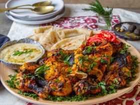 فراخ مشوية في البيت - دجاج مشوي على الفحم - طريقة عمل تتبيلة الدجاج المشوي