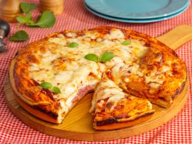 بيتزا_شيكاغو_عجينة_البيتزا_الامريكية