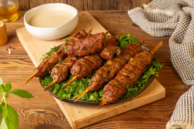 كفتة_الحاتي_كفتة_لحم_على_السيخ_كفتة_الشارع